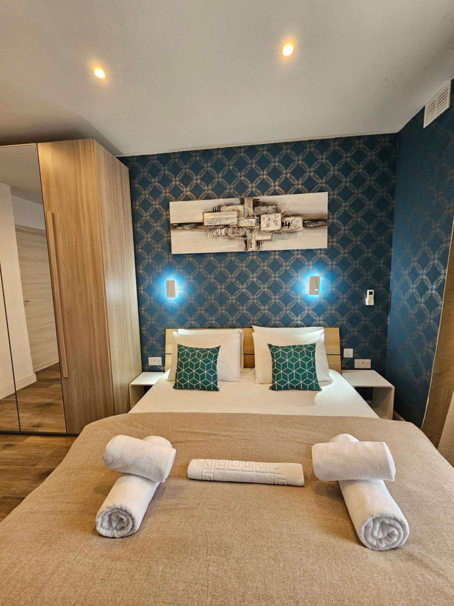 Korzo Suites Sliema I Extérieur photo